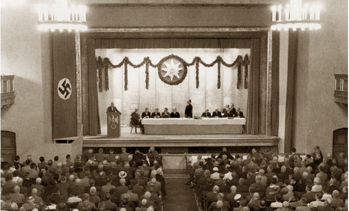 versammlung 1936 sepia