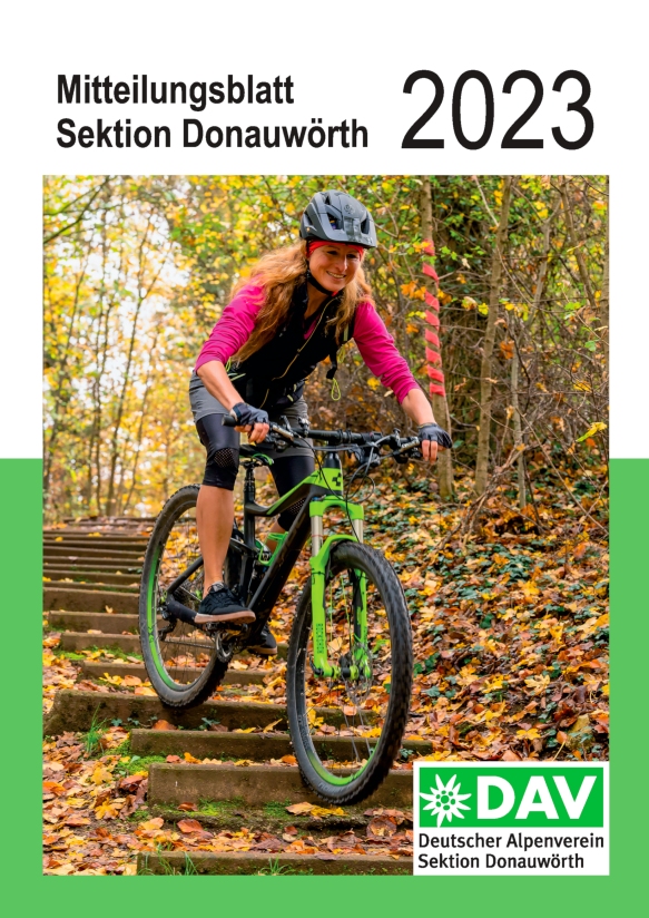 Cover Mitteilungsblatt2022