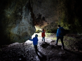 Familenhöhlenwanderung im Kathäusertal und Offnethöhlen | 2016