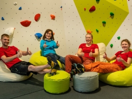 KLETTER- UND BOULDERHALLE